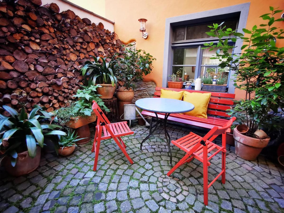 Charmantes Apartment Siebenschlaefer - Ferienwohnung Cafe 7 Weida Dış mekan fotoğraf